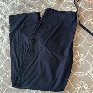 Scrubs Navy Blue Size S never worn